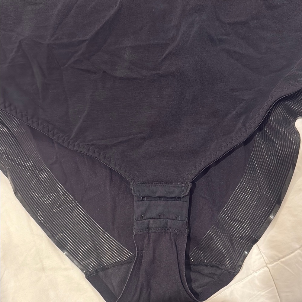 Honeylove Black Shapewear Bodysuit - Picture 7 of 10